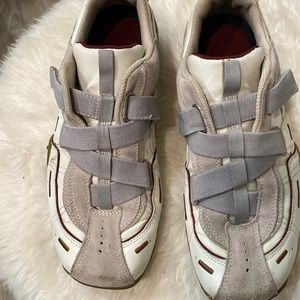 Skechers shoes size 8 1/2